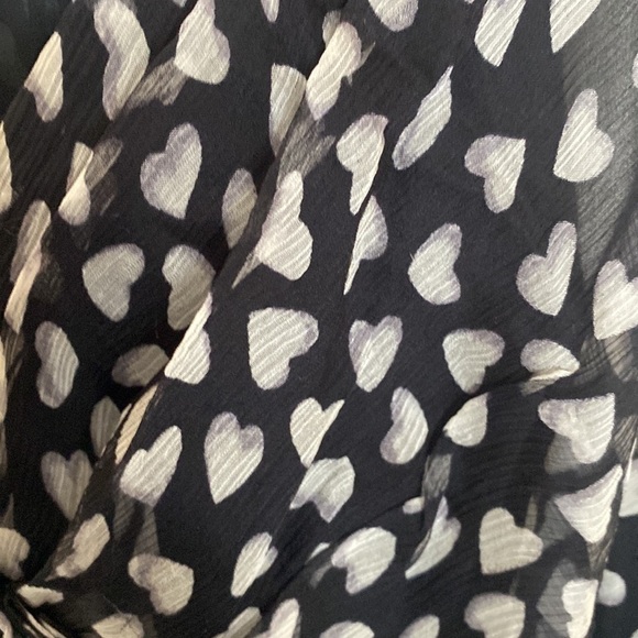 Leon Max Limited Edition Hearts 100% Silk Empire Waist Halter Dress, Size 4 - Picture 11 of 14